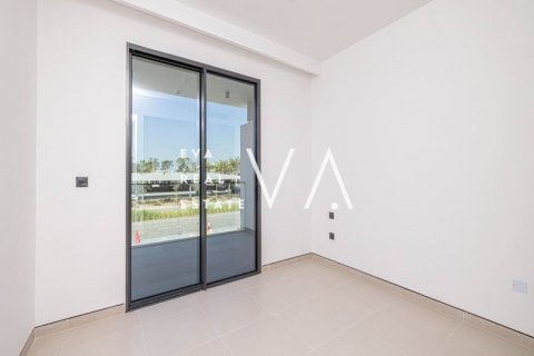 Villa in Dubai, UAE 4 bedrooms, 405 sq.m. № 637624 - photo 21