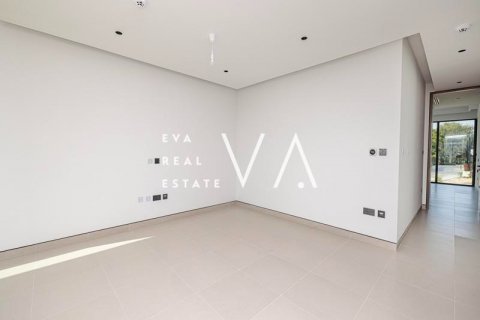 Villa in Dubai, UAE 4 bedrooms, 405 sq.m. № 637624 - photo 11