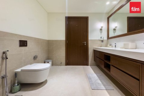 Townhouse de închiriat în Dubai Harbour, Dubai, EAU 3 dormitoare, 189.6 mp.  №652198 - poză 15