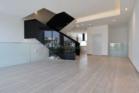 Villa à louer à Dubai, EAU 4 chambres, 180 m2 № 690455 - photo 4