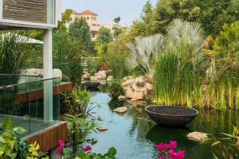 Villa à Dubai, EAU: 4 chambres, 180 m2 № 690455