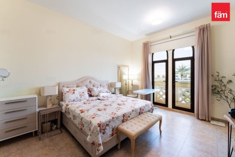 Kuća u nizu u gradu Dubai, UAE 4 spavaće sobe, 309.4 m2 Br. 702731 - Slika 6