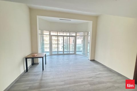דירה להשכרה ב Dubai Marina, Dubai, איחוד האמירויות 2 חדרי שינה, 111.9 מ"ר, מספר 702748 - תמונה 2