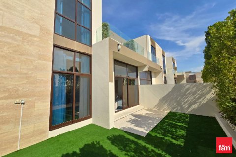 Városi lakóépület itt: Dubai, EAE, 4 hálószoba, 187.3 m², azonosító: 702732 - fénykép 4