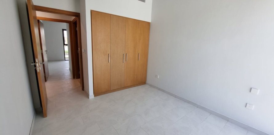 Řadový dům v Dubai Land, Dubai, SAE 3 ložnice, 161 m² Č.: 713706