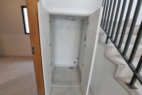 Řadový dům v Dubai Land, Dubai, SAE 3 ložnice, 161 m² Č.: 713706 - fotografie 5