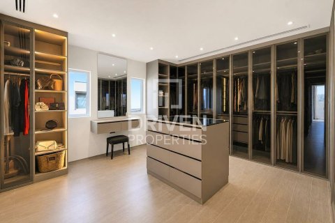 Villa te koop in Meadows, Dubai, VAE 5 slaapkamers, 898.84 vr.m., nr 765011 - foto 17