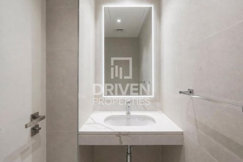 Apartment in Jumeirah, Dubai, UAE 2 bedrooms, 112.51 sq.m. № 768058 - photo 19