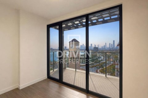 Apartment in Jumeirah, Dubai, UAE 2 bedrooms, 112.51 sq.m. № 768058 - photo 1