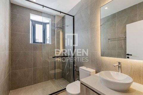 Jumeirah, Dubai, संयुक्त अरब अमीरात में विला, 5 बेडरूम, 341.6 वर्ग मीटर, संख्या 768061 - फ़ोटो 24