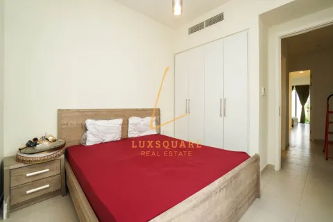 Huoneisto URBANA III Dubai South (Dubai World Central), Dubai, Arabiemiraatit 3 makuuhuonetta, 247 m2 № 706408 - kuva 21