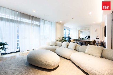 Apartment i City Walk, Dubai, UAE 2 soveværelser, 165.8 kvm № 708137