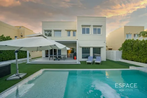 Huvila Meadows, Dubai, Arabiemiraatit 5 makuuhuonetta, 353 m2 № 738017 - kuva 19