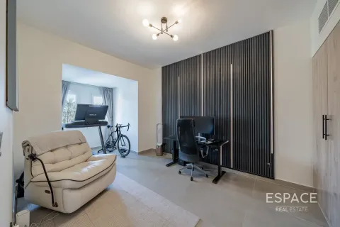 Huvila Meadows, Dubai, Arabiemiraatit 5 makuuhuonetta, 353 m2 № 738017 - kuva 13