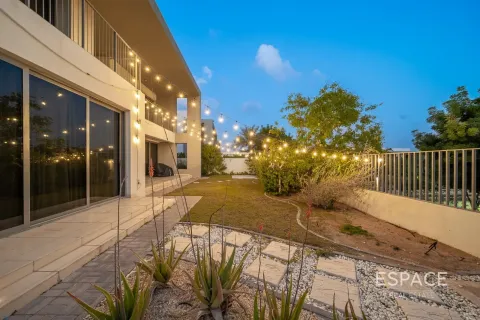 Villa zum Verkauf in Dubai Hills Estate, Dubai, VAE 5 Schlafzimmer, 398 m2 Nr. 738016 - Foto 3