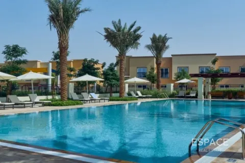 Villa i Dubai Land, Dubai, UAE 3 soveværelser, 178 kvm № 738019