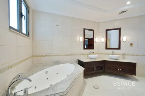Villa zum Verkauf in Palm Jumeirah, Dubai, VAE 4 Schlafzimmer, 465 m2 Nr. 738020 - Foto 14