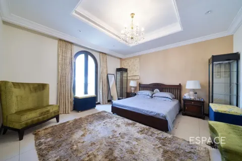 Villa zum Verkauf in Palm Jumeirah, Dubai, VAE 4 Schlafzimmer, 465 m2 Nr. 738020 - Foto 16
