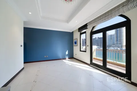 Villa zum Verkauf in Palm Jumeirah, Dubai, VAE 4 Schlafzimmer, 465 m2 Nr. 738020 - Foto 10