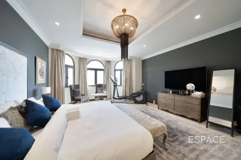 Villa zum Verkauf in Palm Jumeirah, Dubai, VAE 4 Schlafzimmer, 465 m2 Nr. 738020 - Foto 12