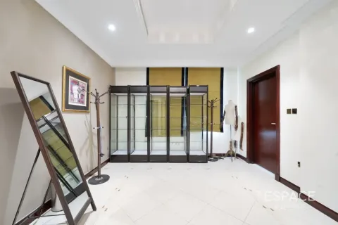 Villa zum Verkauf in Palm Jumeirah, Dubai, VAE 4 Schlafzimmer, 465 m2 Nr. 738020 - Foto 11