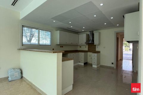 Vila di Dubai, UAE 4 bilik tidur, 688.8 meter persegi № 685895 - foto 7