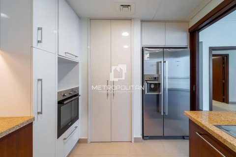 Купить квартиру в Даунтаун Дубай (Даунтаун Бурдж Дубай), Дубай, ОАЭ 2 спальни, 124м2, № 665469 - фото 9