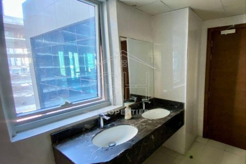 Escritório para arrendamento em Business Bay, Dubai, EAU 148.7 m2 № 563645 - foto 15