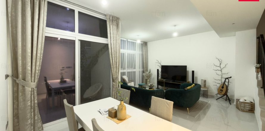 Townhouse în Dubai, EAU 3 dormitoare, 151.7 mp.  №678295