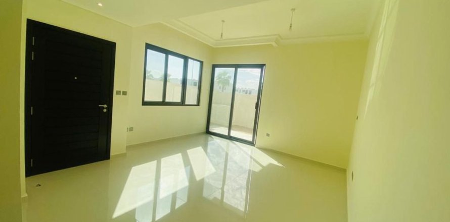 Adosado en Dubai, EAU 3 dormitorios, 174.8 m² № 678294