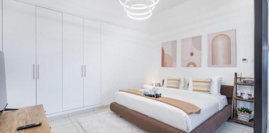 Apartament në Dubai, Emiratet e Bashkuara Arabe 57.5 m2. № 727658