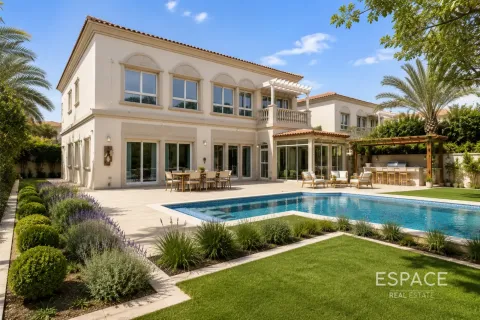 Villa asukohaga Jumeirah Village Triangle, Dubai, AÜE: 5 magamistoaga, 372 m² Nr 737800