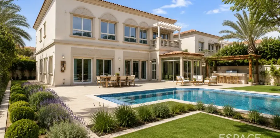 Villa in Jumeirah Village Triangle, Dubai, UAE 5 bedrooms, 372 sq.m. № 737800