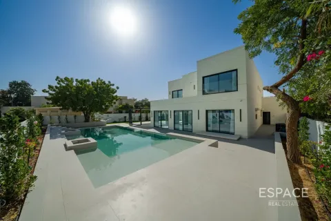 Villa in Meadows, Dubai, UAE 4 bedrooms, 388 sq.m. № 737798 - photo 2