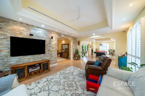 Villa in Green Community, Dubai, UAE 5 bedrooms, 548 sq.m. № 737799 - photo 2