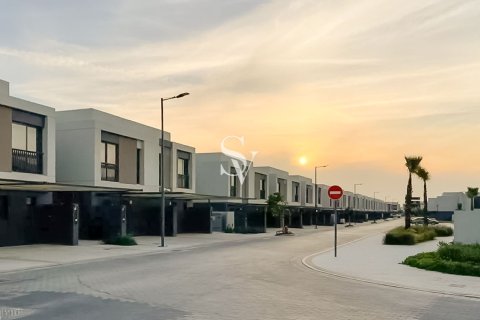 טאונהאוס ב Dubai South (Dubai World Central), Dubai, איחוד האמירויות 3 חדרי שינה, 174 מ