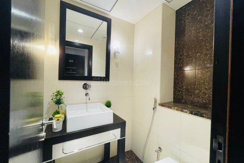 Üürile anda korter asukohaga Jumeirah Lake Towers, Dubai, AÜE: 1 magamistoaga, 92 m² Nr 715695 - pilt 9