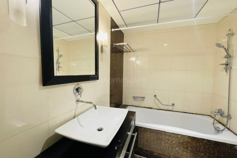 Üürile anda korter asukohaga Jumeirah Lake Towers, Dubai, AÜE: 1 magamistoaga, 92 m² Nr 715695 - pilt 13