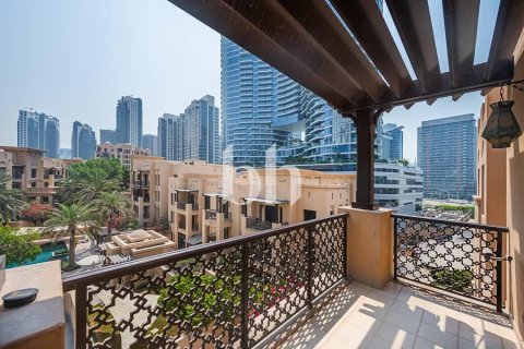 آپارتمان برای فروش در  Downtown Dubai (Downtown Burj Dubai)، Dubai، امارات متحده عربی  2 خوابه ، 124 متر مربع ، شماره 642563 - تصویر 5