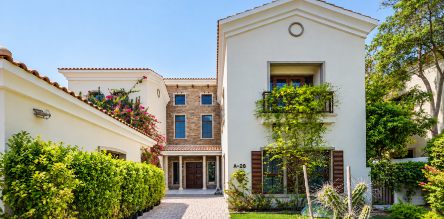 Jumeirah Golf Estates, Dubai, UAE의 빌라 침실 5개, 508.18제곱미터 번호 764211