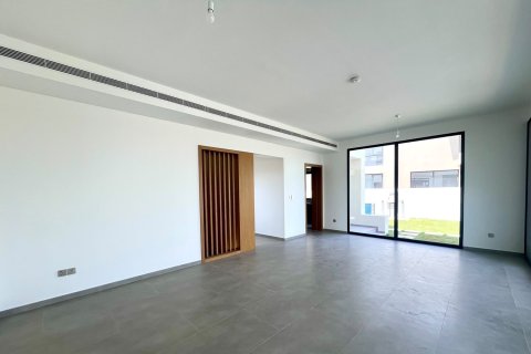 Снять в аренду виллу в Джабаль-Али, Дубай, ОАЭ 4 спальни, 404.96м2, № 764216 - фото 3