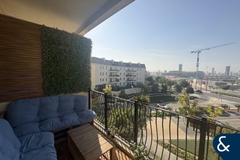 דירה להשכרה ב Motor City, Dubai, איחוד האמירויות  3 חדרי שינה, 199 מ"ר, מספר 671322 - תמונה 1