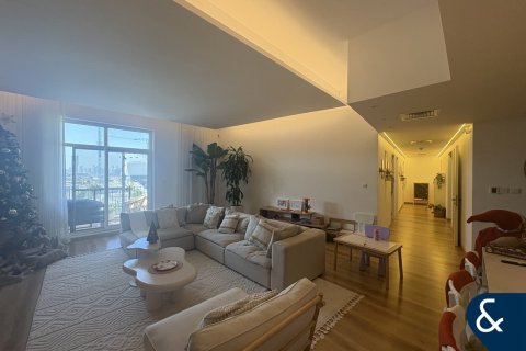 דירה להשכרה ב Motor City, Dubai, איחוד האמירויות  3 חדרי שינה, 199 מ"ר, מספר 671322 - תמונה 5