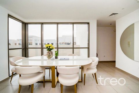 Apartamento en Town Square, Dubai, EAU 3 dormitorios, 12.91 m² № 739285