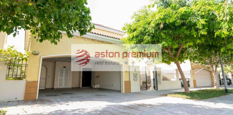 Vilë në Jumeirah Park, Dubai, Emiratet e Bashkuara Arabe 3 dhoma gjumi, 343.7 m2. № 634459