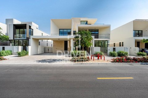 Villa en Dubai Hills Estate, Dubai, EAU 5 dormitorios, 649.02 m² № 744978