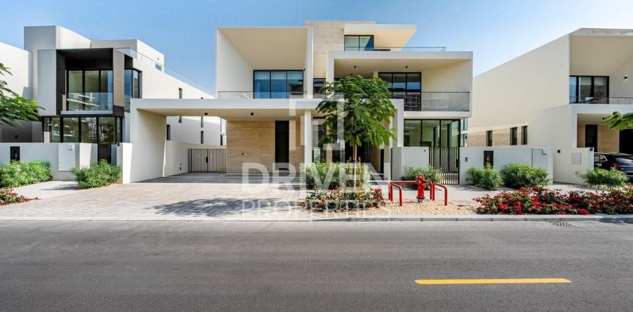 Villa i Dubai Hills Estate, Dubai, UAE 5 soveværelser, 649.02 kvm № 744978