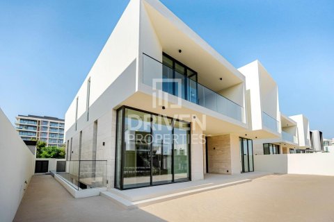 Villa til leje i Dubai Hills Estate, Dubai, UAE 5 soveværelser, 649.02 kvm № 744978 - foto 2