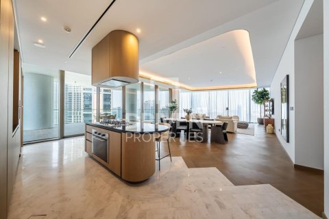 Διαμέρισμα σε Business Bay, Dubai, ΗΑΕ 4 υπνοδωμάτια, 402.55 τ.μ. Αρ. 744974 - φωτογραφία 2