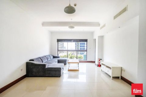 Apartamento en alquiler en Palm Jumeirah, Dubai, EAU 1 dormitorio, 121.1 m2 № 718943 - foto 2